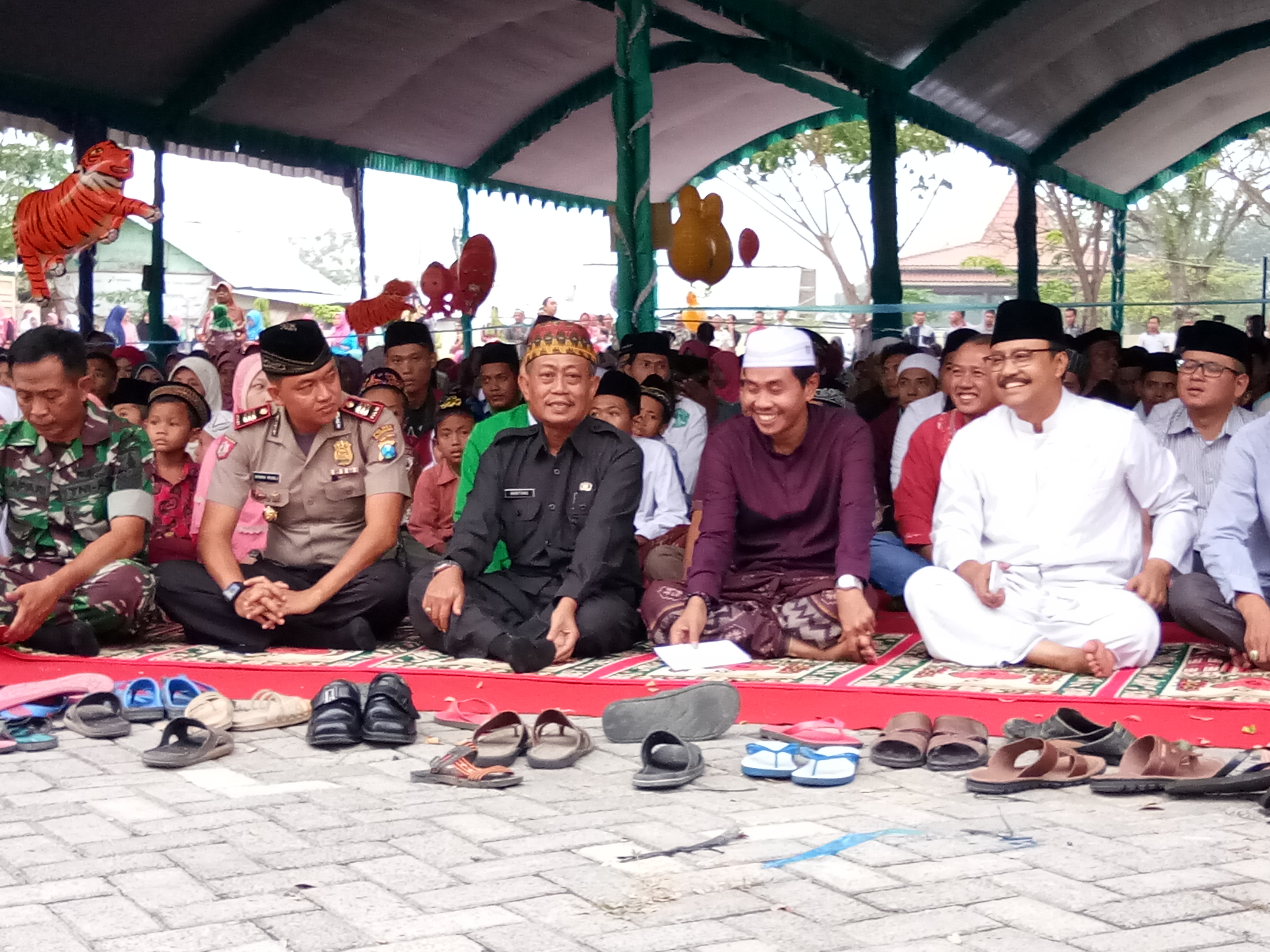 Pengajian Umum di Halaman Kecamatan Gayam