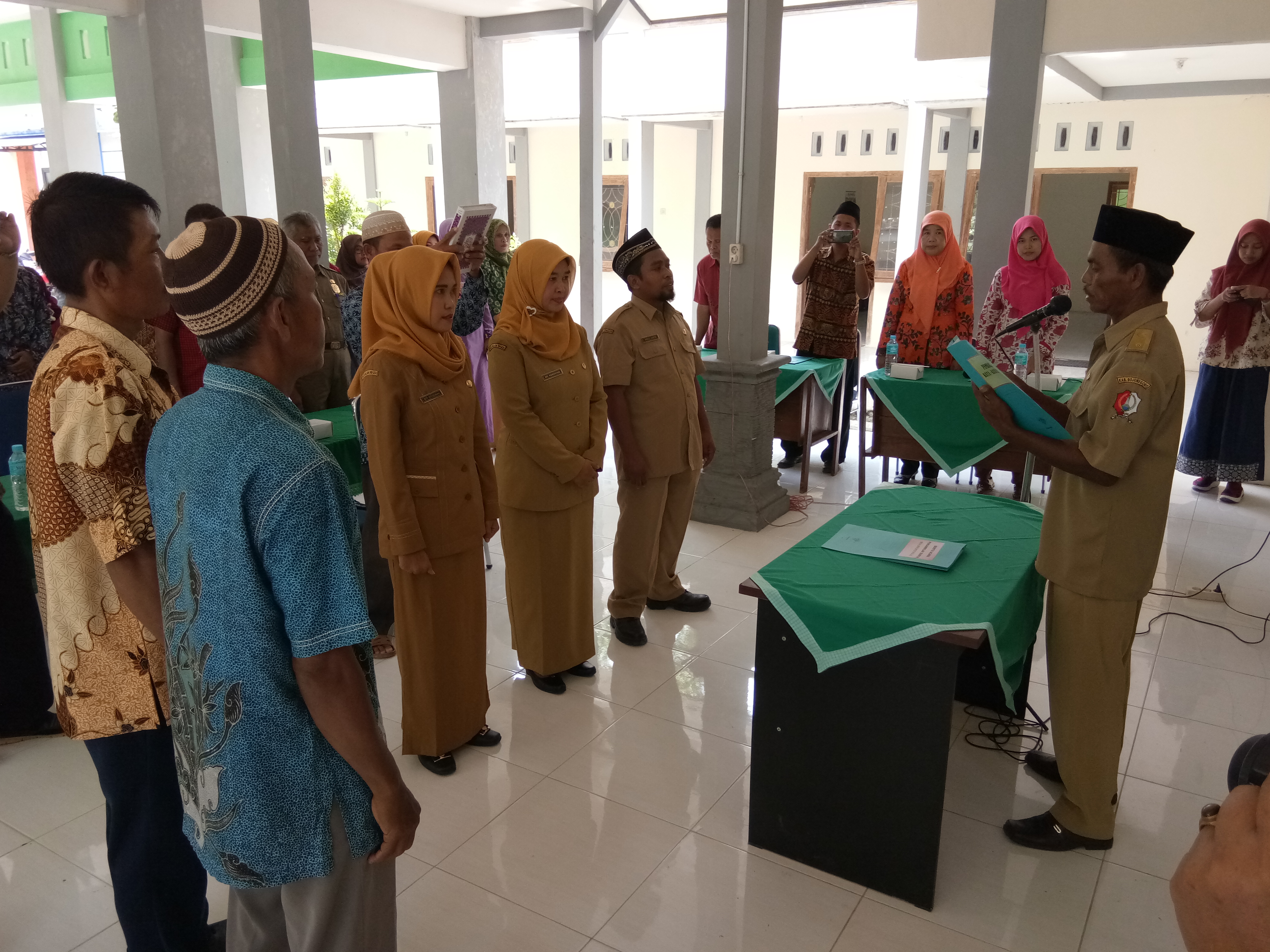 Pelantikan perangkat desa Ringintunggal Kec Gayam