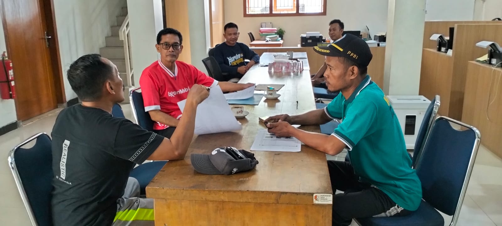 Koordinasi persiapan Kunjungan perahu besi  tua Desa Ngraho