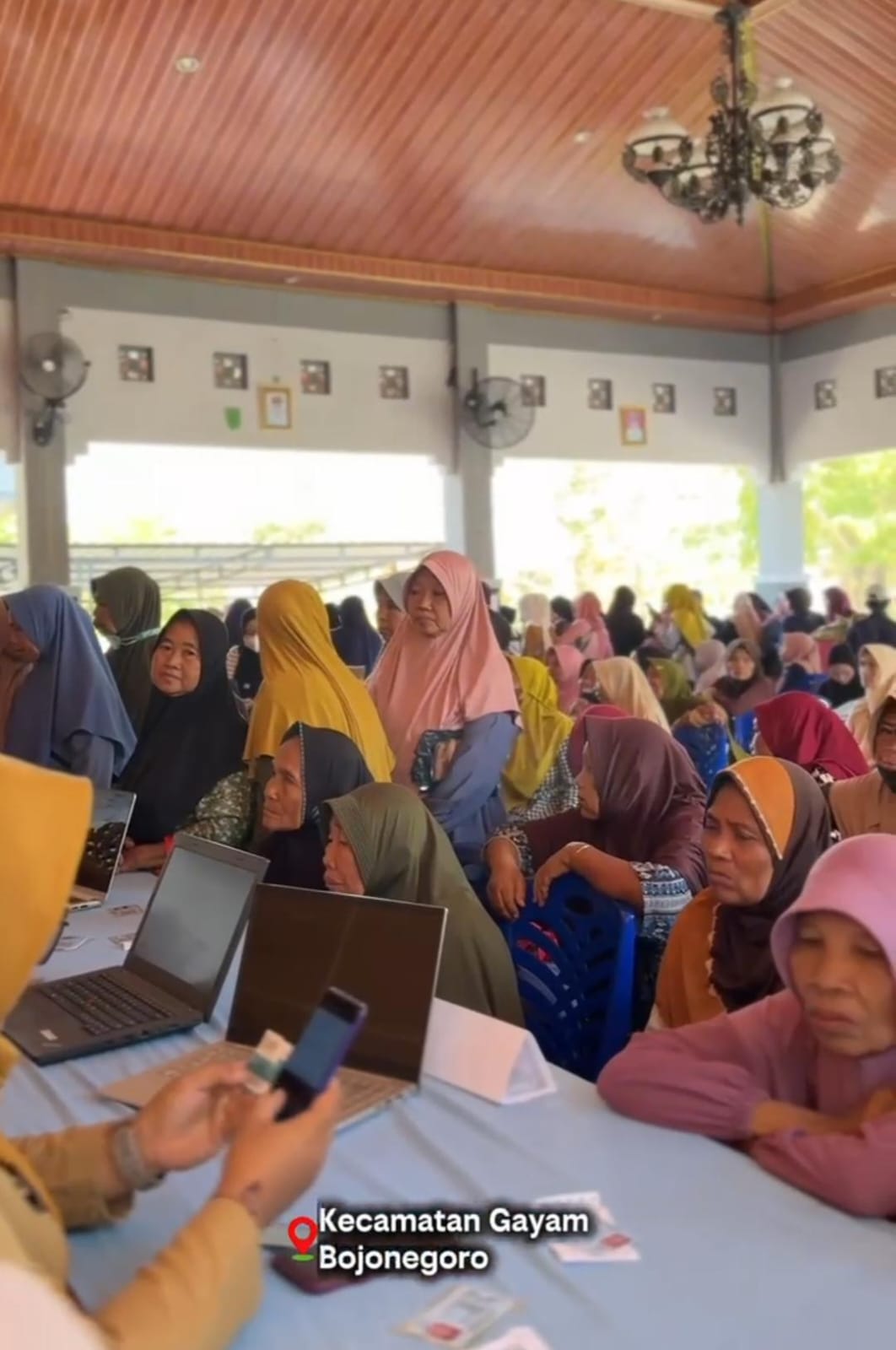 Digitalisasi Bantuan Sosial melalui Aplikasi Perlinsos