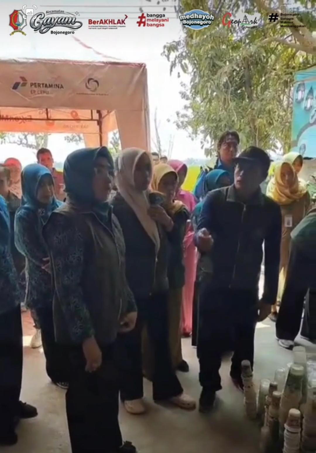 Kunjungan Ibu Cantika Wahono ke Bank Sampah Desa Sudu Kecamatan Gayam