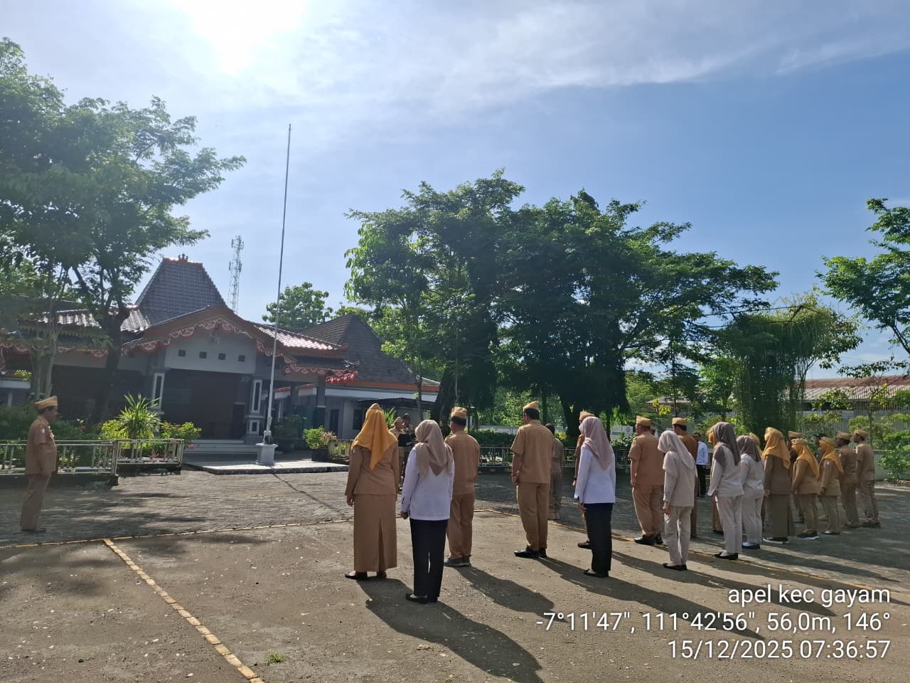 Apel Pagi Hari Senin, 15 Desember 2025